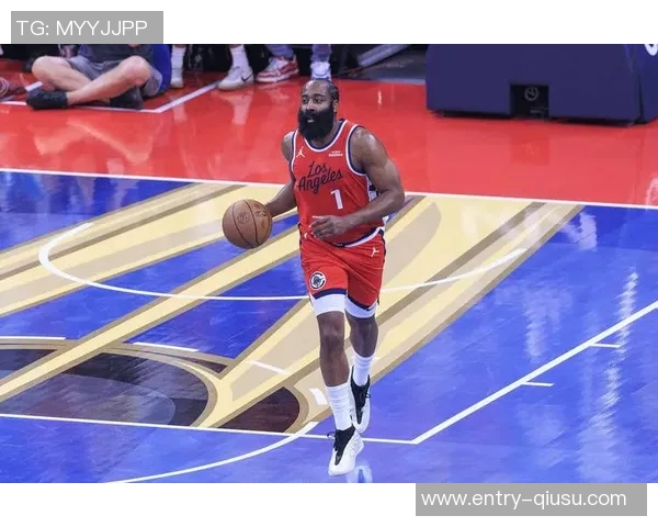 哈登赞大洛职业精神与防守价值关键时刻的团队支柱